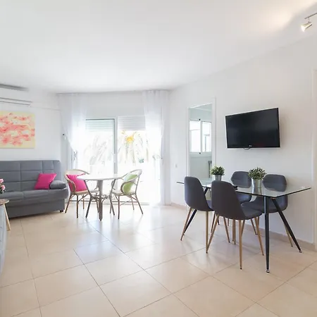 Апартаменты Aries Luxe Iberplaya