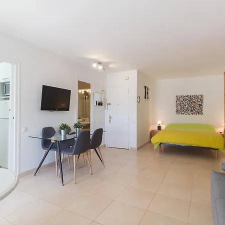 Апартаменты Aries Luxe Iberplaya